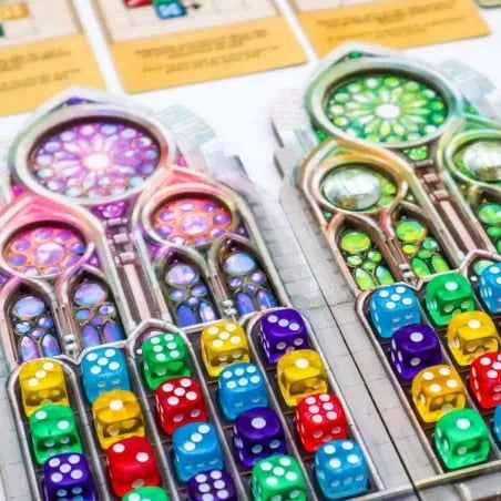 88折~《聖家族大教堂》Sagrada 2025新版 繁體中文版