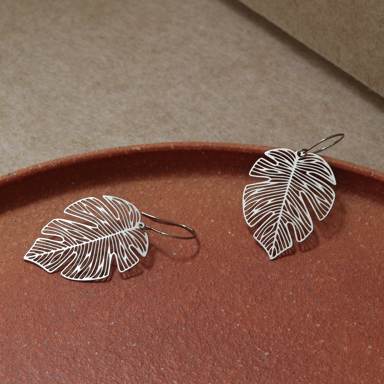 moorigin|龜背芋耳環