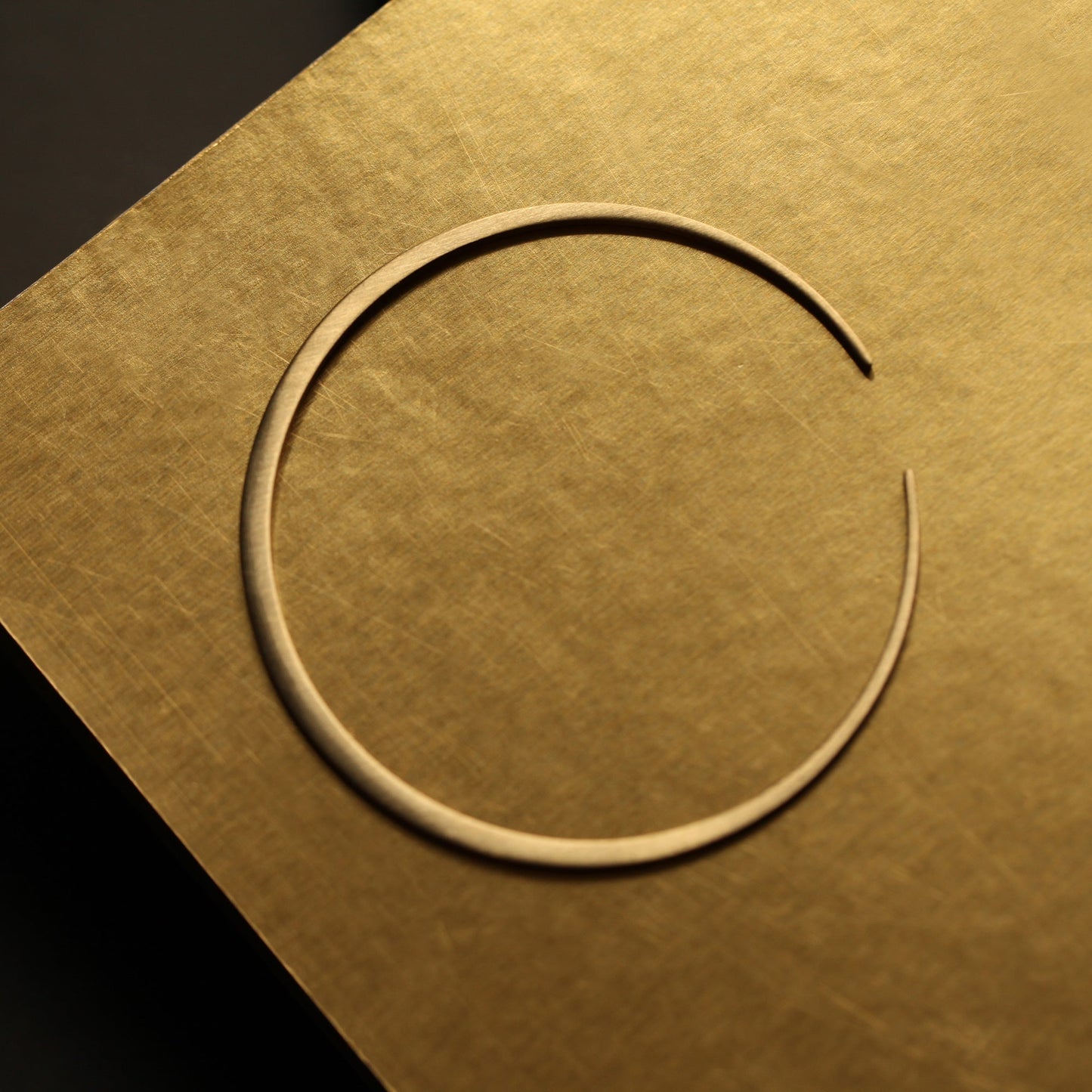 moorigin|弦月手環