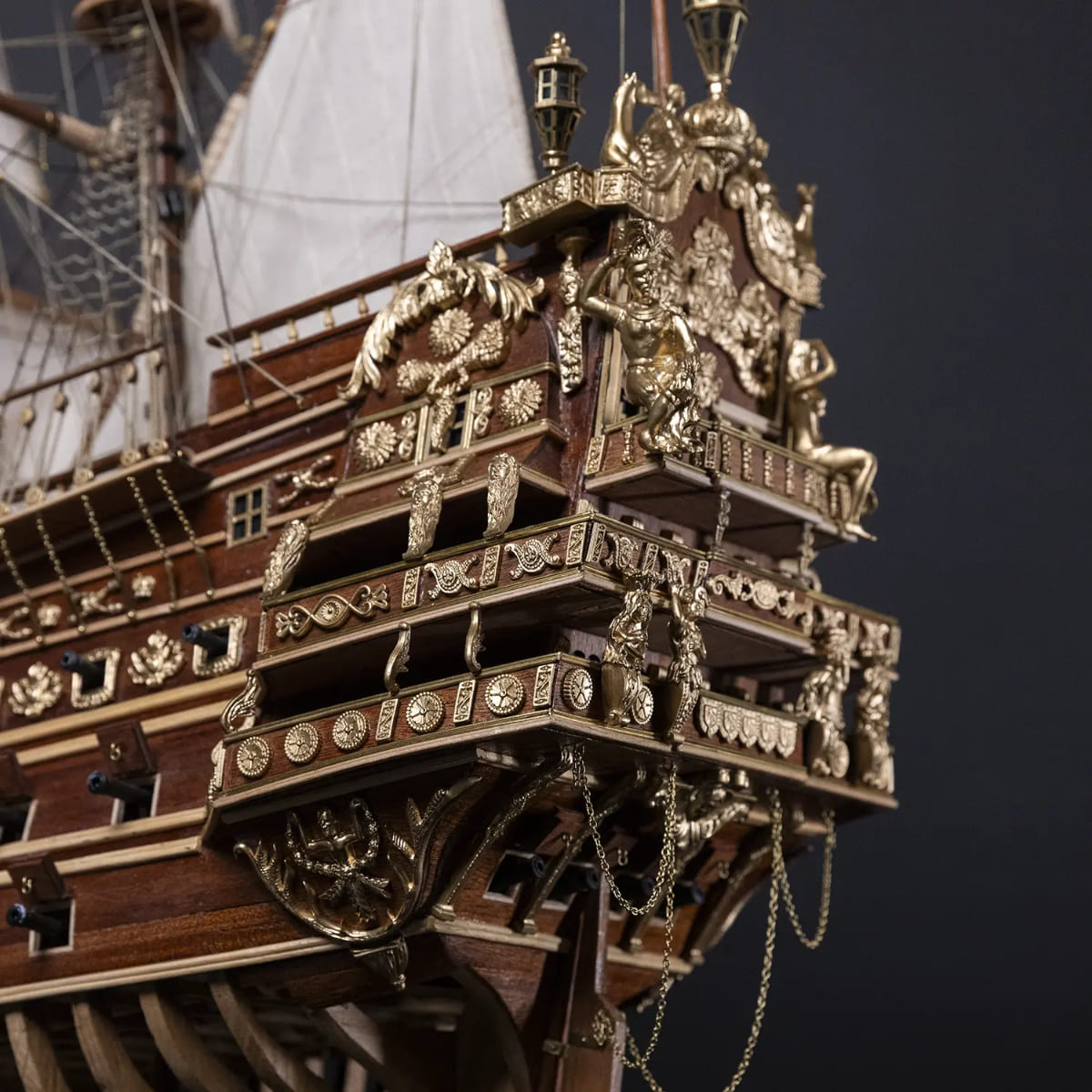 (獨家折扣)Soleil Royal 皇家太陽神號「珍稀版」(全球限量669套) - 奧克爾木質精品模型套組 | 難易度:專家級